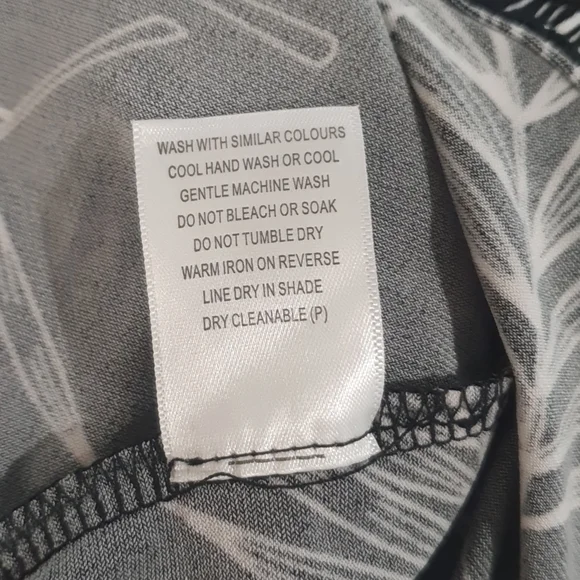 Beme New Dress Size 18 approx Black White - Picture 9 of 9